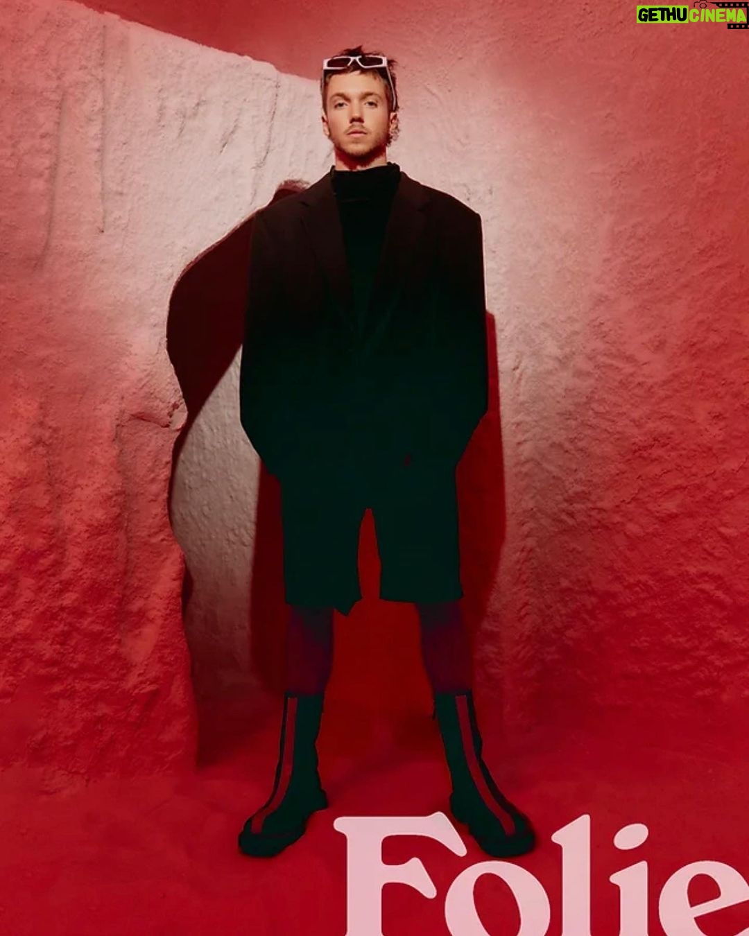Franco Masini Instagram - December Cover @folie.magazine πͺπΈπ€