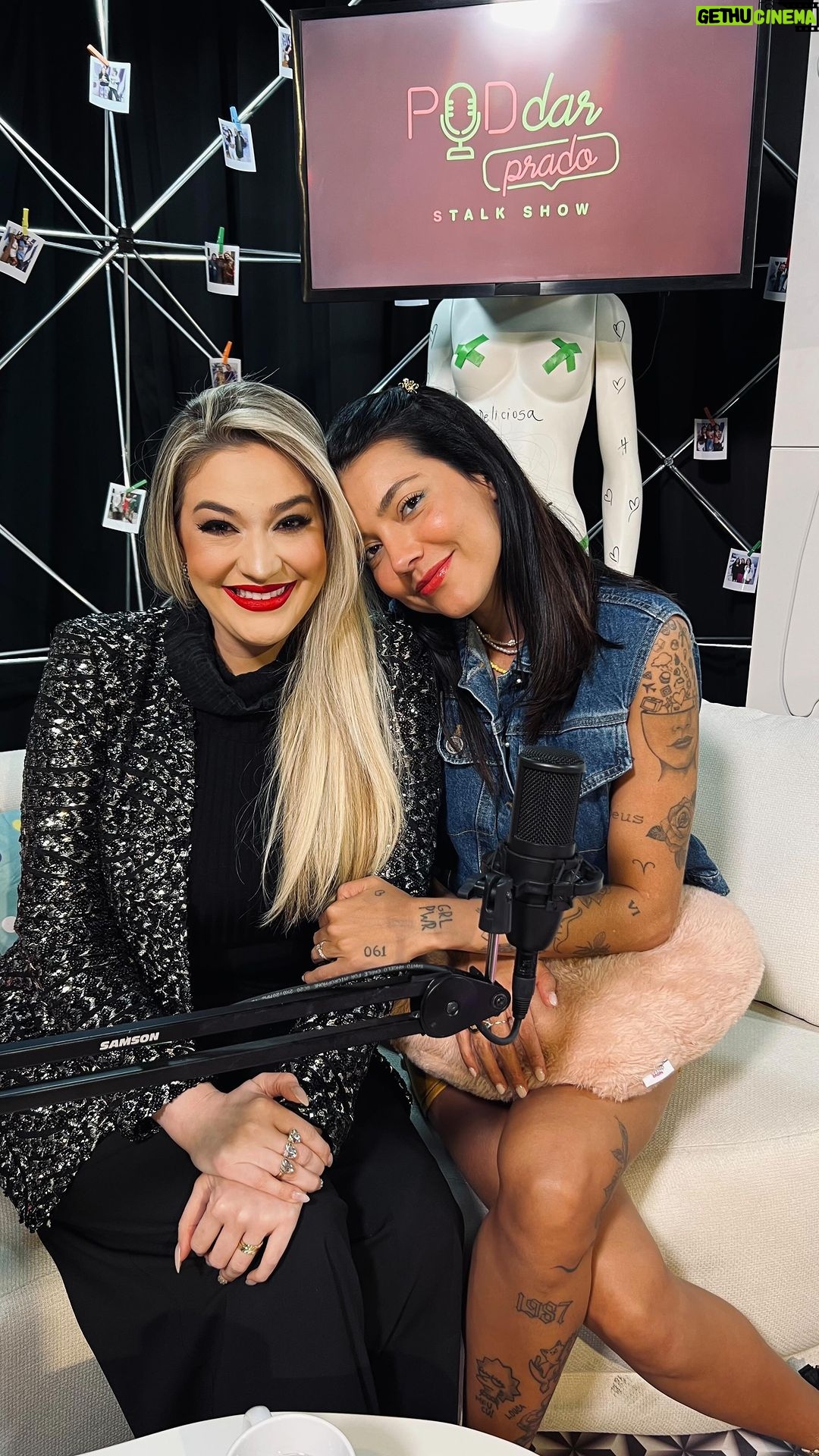 Gabrielle Prado Instagram - - Vocês são fofoqueiras?? eu e minha amiga quando se junta: 🗣🗣🗣🗣 ontem o podcast foi muito divertido com nossa cabritinha do coração, corre pra assistir… link no story! #poddarprado #cabrita