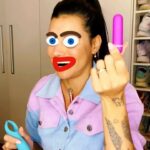 Gabrielle Prado Instagram – Vocês pediram e eu respondi a caixinha de perguntas de vocês em forma de reels, pq SIIIIIIM! hahahahah 

assiste até o final pq tem dicas ótimas pra deixar sua segunda feira mais deliciosa ainda, irmãs! 

E tem promoção Duo + kiss + gel lubrific@nte Sense Lube!usem bastante meu cupom: GABIPRADO (10% off na compra) e depois que usarem, me contem no direct as fofocas que eu amo compartilhar tudo aqui com vocês! 🧡 

publi São Paulo, Brazil