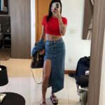 Gabrielle Prado Instagram – o que você fez do início do mês de julho até agora? 

eu: lutando pra me salvar. ♥️ São Paulo, Brazil