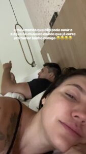 Gabrielle Prado Instagram - aí na casa de vocês também é assim?