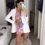 Gabrielle Prado Instagram - Oi, Feliz dia de hoje! 🤍 Essas são algumas peças que estarão disponíveis no bazar @cabinedaprado + @usesisters 👗 Valores de 19,00 a R$ 149,00 Data: 02 e 09/03 sábado Horário: 10h às 17h Local: Av das Américas 5777, sala 206 Comercial park palace (em cima do Cervantes) Próximo a alvorada estação brt bosque da barra estacionamento para carros Quem quiser reservar alguma peça antes, me manda direct! #cabinedaprado Rio de Janeiro, Rio de Janeiro