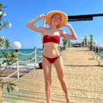 Galina Bob Instagram - Какая фотка самая?🔥 Отвечу на самые популярные вопросы из директа,а вы ещё спрашивайте,буду рассказывать😛😛😛 🏖Море оооочень тёплое,но в градусах не знаю(36,6 наверное😂) 🏖все детки, и мы с Серёжей, слава Богу, быстро поправились,поболели три дня, наверное акклиматизация была🤗 🏖сейчас тут 34 градуса жары😁 🏖мы живём в отеле @adalyaelitelara ,отличный семейный отель☺️ это в 20-ти минутах от аэропорта Анталии(но нам тут не видно ни одного пролетающего самолёта😁)Мы здесь первый раз,но нам оооочень всё нравится,и еда,и номера,и персонал, и здесь есть море развлечений для детей и взрослых🤪🤪🤪 🏖 а еще я хочу вам сказать огромное спасибо за вашу обратную связь в директе,это так приятно,что вы смотрите наши сторис как любимый сериал🤪🤪🤪 значит,я не зря делюсь☺️☺️☺️ Adalya Elite Lara