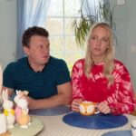 Galina Bob Instagram - И уже сама не помнишь, из-за чего обиделась… 😂😂😂…и молчать сил больше нет😈 Да, девочки?