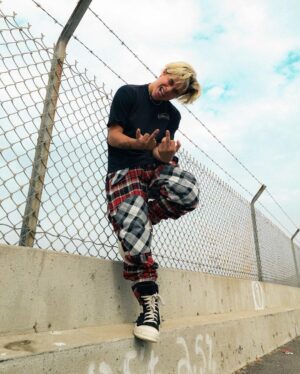 Gavin Magnus Instagram - I can be a Psycho hiding under your 🛌 @faithconnexion swipe➡️ which pic is your favorite? #fashion