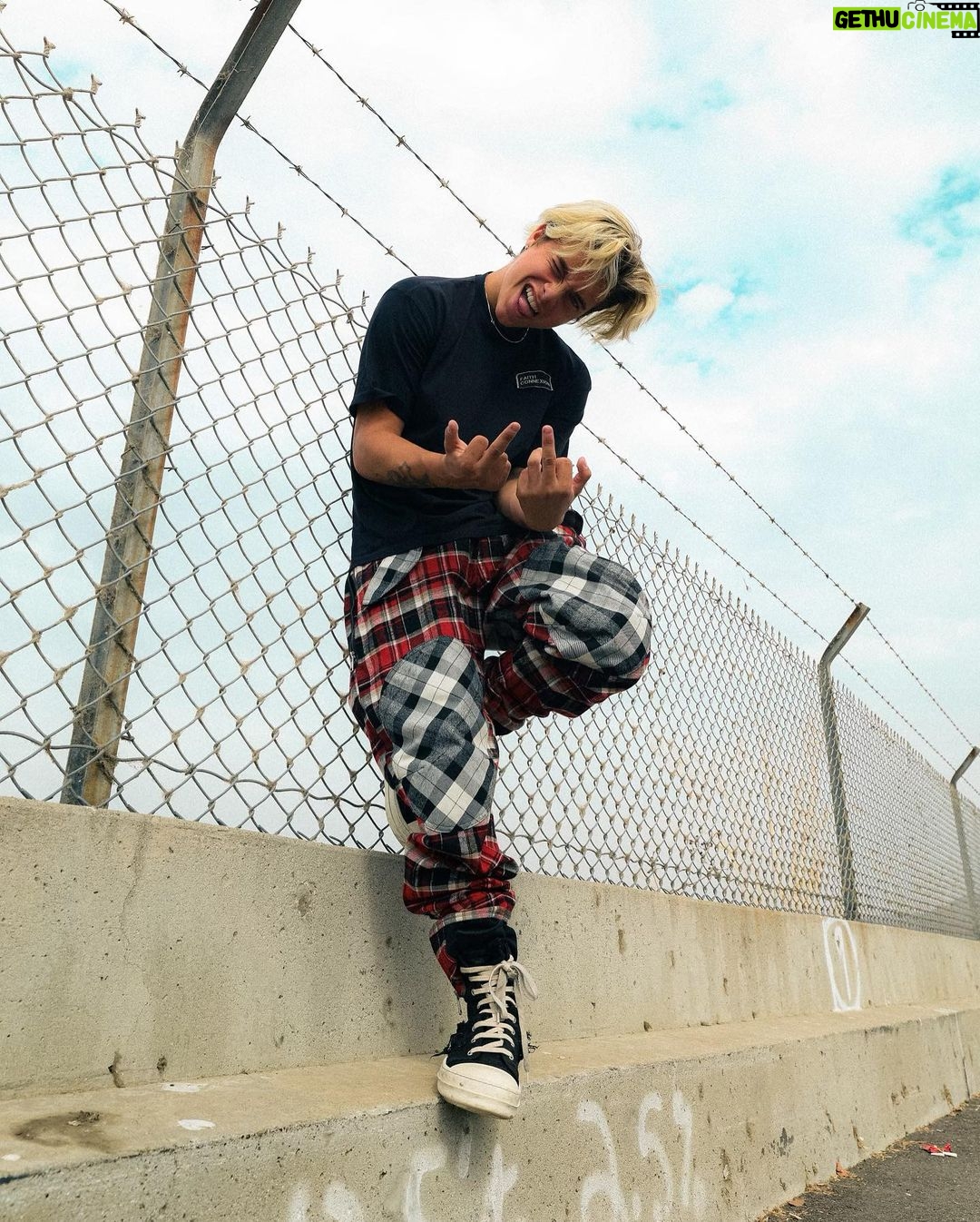 Gavin Magnus - 151.3K Likes - I can be a Psycho hiding under your 🛌 @faithconnexion swipe➡️ which pic is your favorite? #fashion
