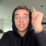 Gavin Magnus Instagram - ⬆️⬆️⬆️⬆️click that link in my bio⬆️⬆️🖤 the ending is worth it all ha Los Angeles, California
