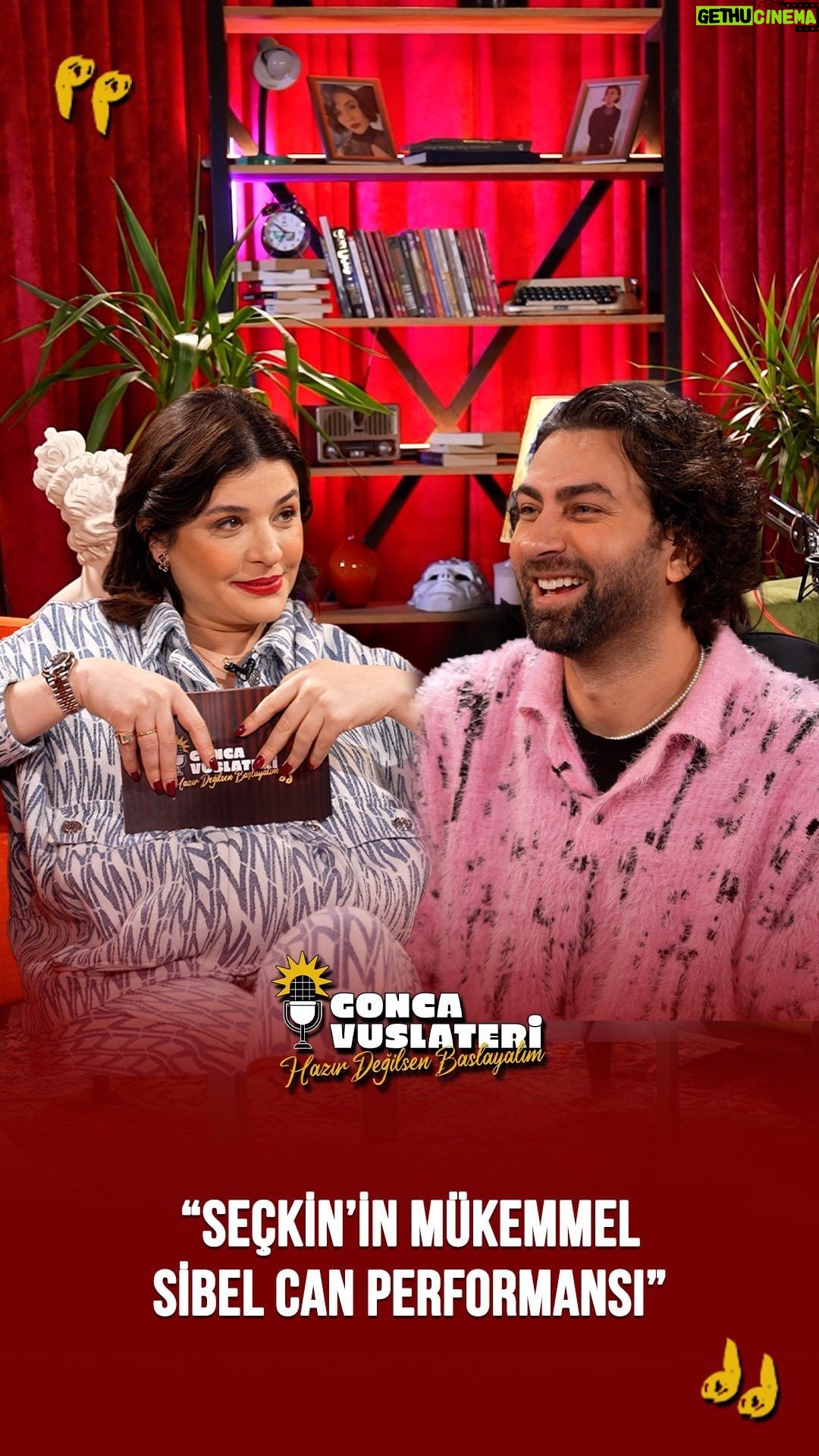 Gonca Vuslateri Instagram - Seçkin’in mükemmel Sibel Can performansı :) Hazır Değilsen Başlayalım Fezi Altun ve Seçkin Süngüç bölümüyle YouTube kanalımızda yayında! #goncavuslateri #fezialtun #seçkinsüngüç #hazırdeğilsenbaşlayalım ABONE OLMAYI UNUTMAYIN! 🎀🫶🏼🌹