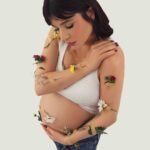 Gonca Vuslateri Instagram - Yaşamın en kıymetli hakikati olan “yeniden başlamak” ne zariftir ki şıklığını sabahları beliren bir his olmakla mühürlemiştir.. Hepinizin umutlarına şifa olsun .. Bir yeni sabah daha.. 💫 Istanbul, Turkey