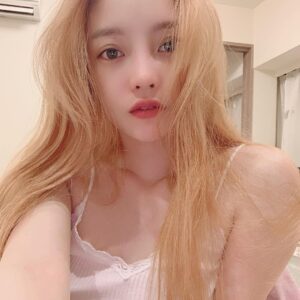 Goo Ha-ra Instagram - また染めたいな！