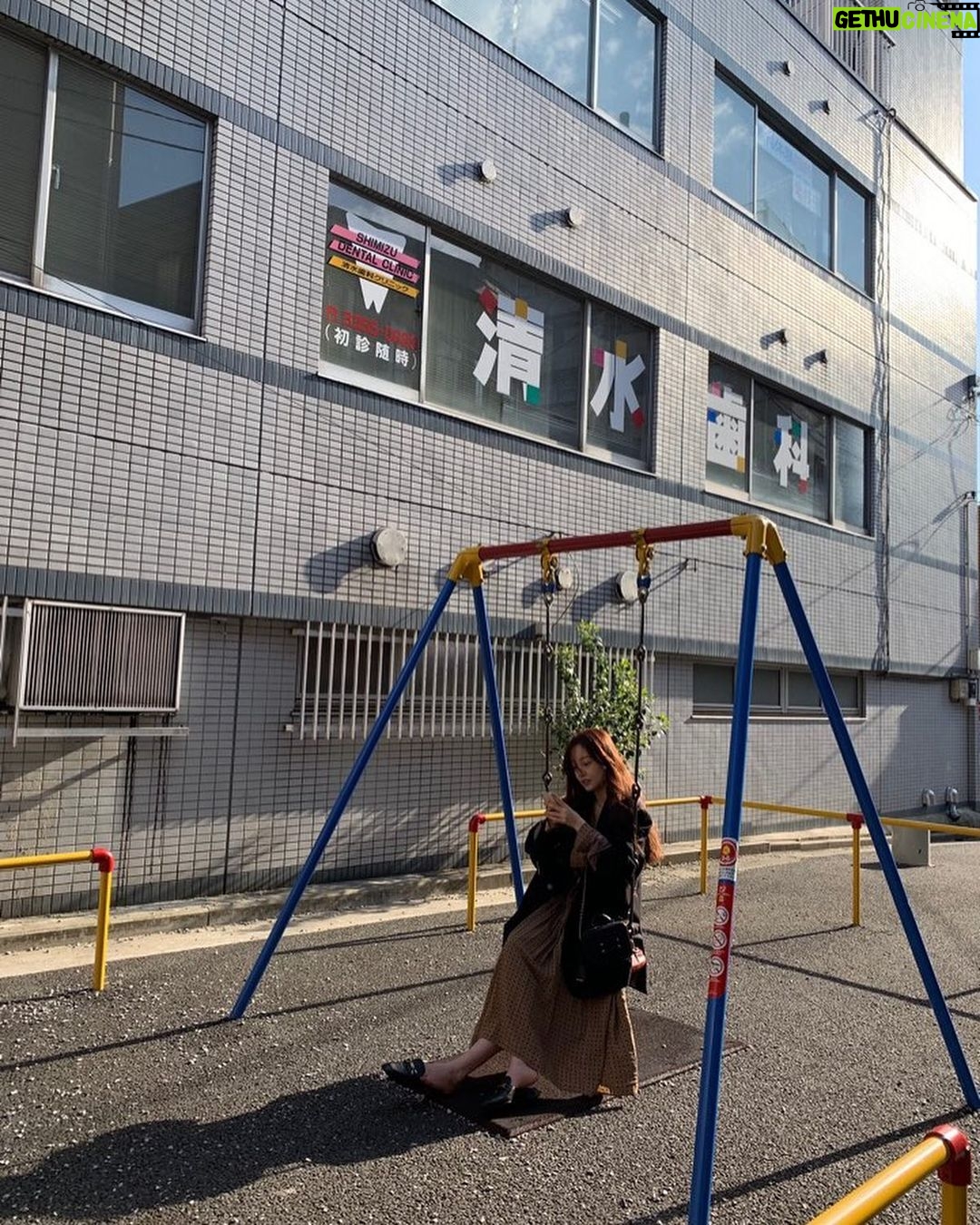 Goo Ha-ra Instagram - η¬η¬πΊλ μ¨κ° μ’μ ><