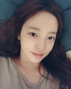Goo Ha-ra Instagram - 굿나잇.!꿀나잇.!