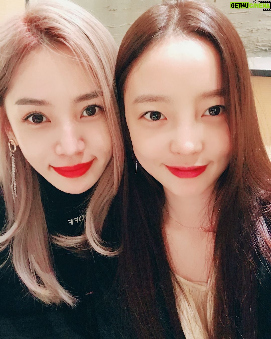Goo Ha-ra Instagram - メグハラ!!!また会いました🤟❤️❤️❤️❤️❤️❤️❤️❤️❤️楽しいいいいいい🌸🌸