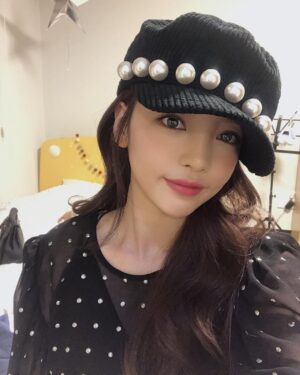 Goo Ha-ra Instagram - 皆んな!  後で会いましょう！❤️