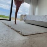 Griselda Siciliani Instagram – Margui improvisa… libre y feliz, te amo hija…
#vacaciones
#hija #10años