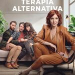 Griselda Siciliani Instagram – Se viene esta serie que hicimos hace un tiempo ya, con compañeros y directora de lujo ( @anina_katz )y la felicidad de trabajar otra vez con la mejor del mundo!!! Mi amiga del alma @petersoncarla 

¿Alguna vez escuchaste hablar de una “trieja”? Es una pareja, pero de tres personas. Y como en toda relación, hay problemas. Y para resolverlos, está Selva, una psicóloga muy poco convencional. No se pierdan todos los capítulos de #TerapiaAlternativa a partir del 28 de febrero. Solo en #StarPlusLA @starplusla