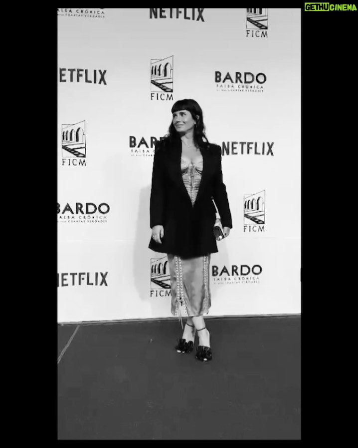 Griselda Siciliani Instagram - Festival Internacional de cine de Morelia. Que maravilla fue presentar BARDO en México! gracias!! 🙏🏻❤️ Fue una noche de mucha emoción y pura fiesta. El abrazo con cada uno me lo llevo en mi corazón para siempre… @bardomovie @netflix . Gracias por acompañarme @dolcegabbana . @tiffanyandco @wndrfl_somethingwonderful Festival Internacional de Cine de Morelia