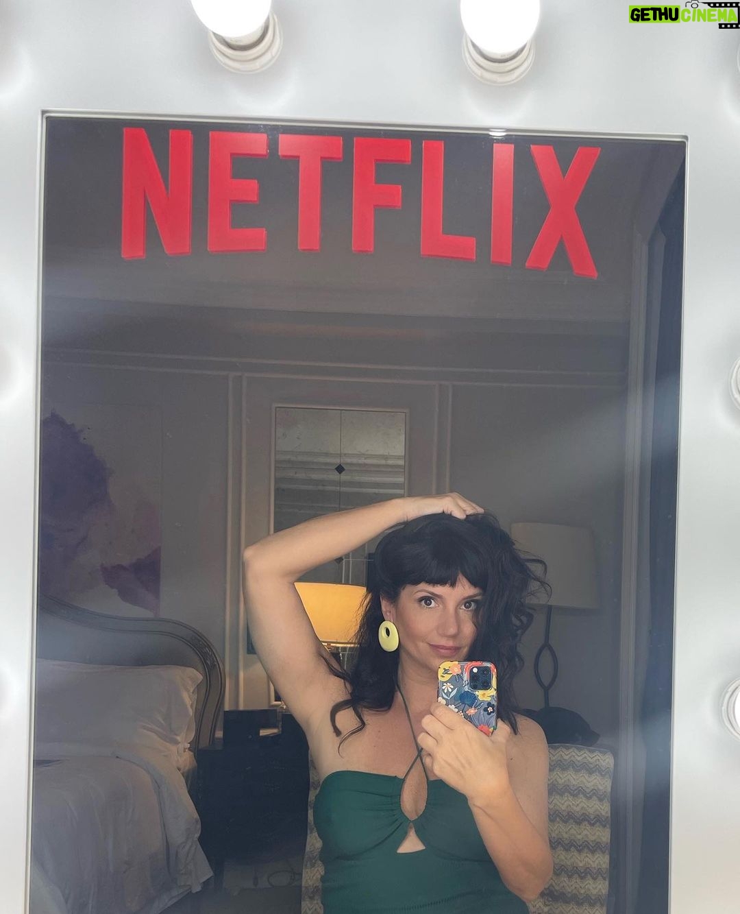 Griselda Siciliani Instagram - #BARDO en @sansebastianfes . @bardomovie @netflixlat . @rominagiangreco @menage_a_trois_boutique @prada @pao_makeup @ohlalanails_beauty Festival de cine de San Sebastián