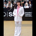 Griselda Siciliani Instagram - Gracias @sansebastianfes por la calidez y el cariño para esta película que amamos. Salú Bardo!!! #AlejandroGIñarritu @bardomovie @netflixlat . @rominagiangreco @menage_a_trois_boutique @prada @pao_makeup @ohlalanails_beauty Festival de cine de San Sebastián