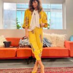 Griselda Siciliani Instagram - Lo que me gusta el amarillo 💛🍋🌼🐥 Styling @maruvenancio Mua @claritastorninimakeup Pelo @cristianreystyle