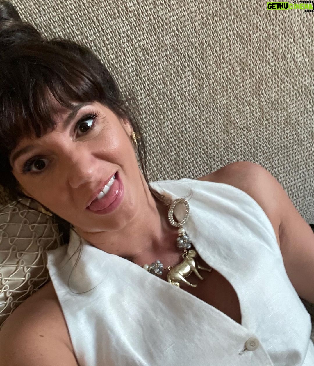 Griselda Siciliani Instagram - Día de prensa y comunicación de PURA SANGRE en el @fourseasons @fsbuenosaires Lookazo de @maruvenancio Mua @claritastorninimakeup Pelo @cristianreystyle Uñas @ohlalanails_beauty