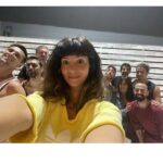 Griselda Siciliani Instagram - Hay un momento del proceso de ensayos en donde la obra invade por completo la vida, la cabeza el corazón🤪… PURA SANGRE ( el amor es un monstruo) Ay que poquito falta 😬🙏🏻 Teatro Tabaris