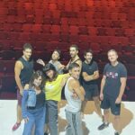 Griselda Siciliani Instagram - Hay un momento del proceso de ensayos en donde la obra invade por completo la vida, la cabeza el corazón🤪… PURA SANGRE ( el amor es un monstruo) Ay que poquito falta 😬🙏🏻 Teatro Tabaris