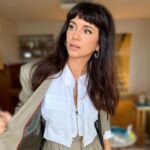 Griselda Siciliani Instagram – Ta lindo el día  che 🙄😬⛈️ 
.
 Estilismo @rominagiangreco para estudio @rfgstylecoaching 
Pelo @cristianreystyle 
Maquillaje @nanogmd 
Gracias @justapetra