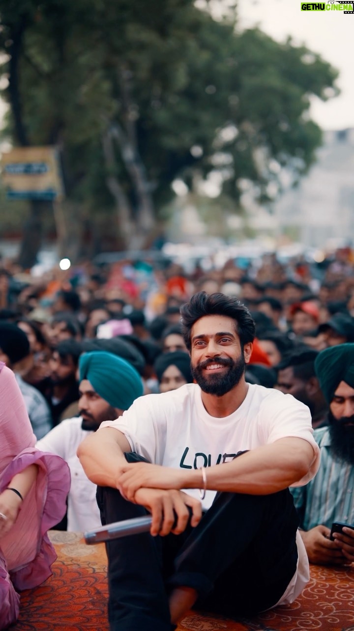 Guri Instagram - Tomorrow Only In Theatres LOVER Kon Kon Wait Kar Riha Kal Di ? ❤️