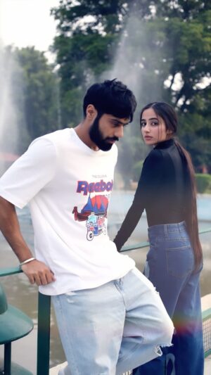 Guri Instagram - Tu Tahi Satouni Ae Menu Kyunki Main Pyar Karda .. 🥲
Lover Movie 1st July 2022 @ronakjoshi04
