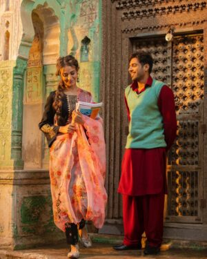 Guri Instagram - Teri Galiyon Mein Kai Saal Guzarey Hain.....💌

Shukria Aapka Jo Aap Sab Itna Pyar Barsa rahe Gane pe🍂