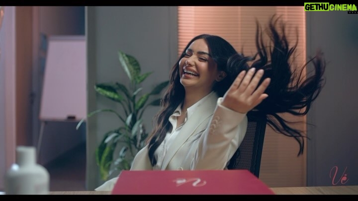 Haifa Hassony Instagram - هو سر جمال شعري في كل أوقاتي ve @vebeautyiq من افضل منتجات الشعر الموجودة حالياً