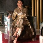 Haifa Hassony Instagram - الان حلقة رائعة مع الفنان اثير كشكول في ( مراجيح ) شتكولون ياشخصية راح يجسدها اثير كشكول ؟ @kashkoolatheer @1001.stream @sharqiyatv @vebeautyiq