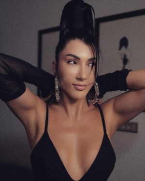 Hande Yener Instagram - Özleştik🤍