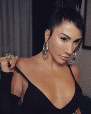 Hande Yener Instagram - Özleştik🤍