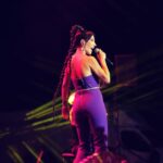 Hande Yener Instagram - 💜Bulgaristan #ft @caginkulacoglu Saç @mehmettiren Makyaj @akinstayn Kostüm @afffair.fff Video&fotoğraflar @kadirgures Koreograf @mertbalturk Dansçılar @izmirtenim @gulogluburcu @efetankiz @toygun.klnc