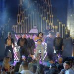Hande Yener Instagram – Kıbrıs 🩵  #ft @caginkulacoglu 
Saç @mehmettiren 
Makyaj @akinstayn 
Video&fotoğraflar @kadirgures 
Koreograf @mertbalturk 
Kostüm @area 
Dansçılar 
@izmirtenim 
@gulogluburcu 
@gulceozbatur 
@efetankiz 
@toygun.klnc