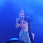 Hande Yener Instagram - Dün @istfestivali Konseri ✨💖 Fotoğraflar @kadirgures Makyaj @ugurkiral Saç @mehmettiren Dev orkestram 💖 @umitkuzer @arikansirakaya @merttug @batuakalin @yusufsaglamlarofficial @naztaskinbas @idilagaoglu Eşsiz teknik ekibim 💖 @alicanaliertas @aktncyy @ugrcnygn @iskender_stage Olay dansçılarım 💖 @mertbalturk @efetankiz @toygun.klnc @kaya.godfrey @izmirtenim @gulogluburcu @katiaornella Hande Team 💖 @omersinancandan @gokceadalii @cosskunakkus @selimakar @refiksarioz
