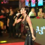Hande Yener Instagram – Dün akşam Bodrum @jolyybodrum 🩷 #ft @caginkulacoglu
Makyaj @akinstayn
Saç @mehmettiren
Kostüm @area