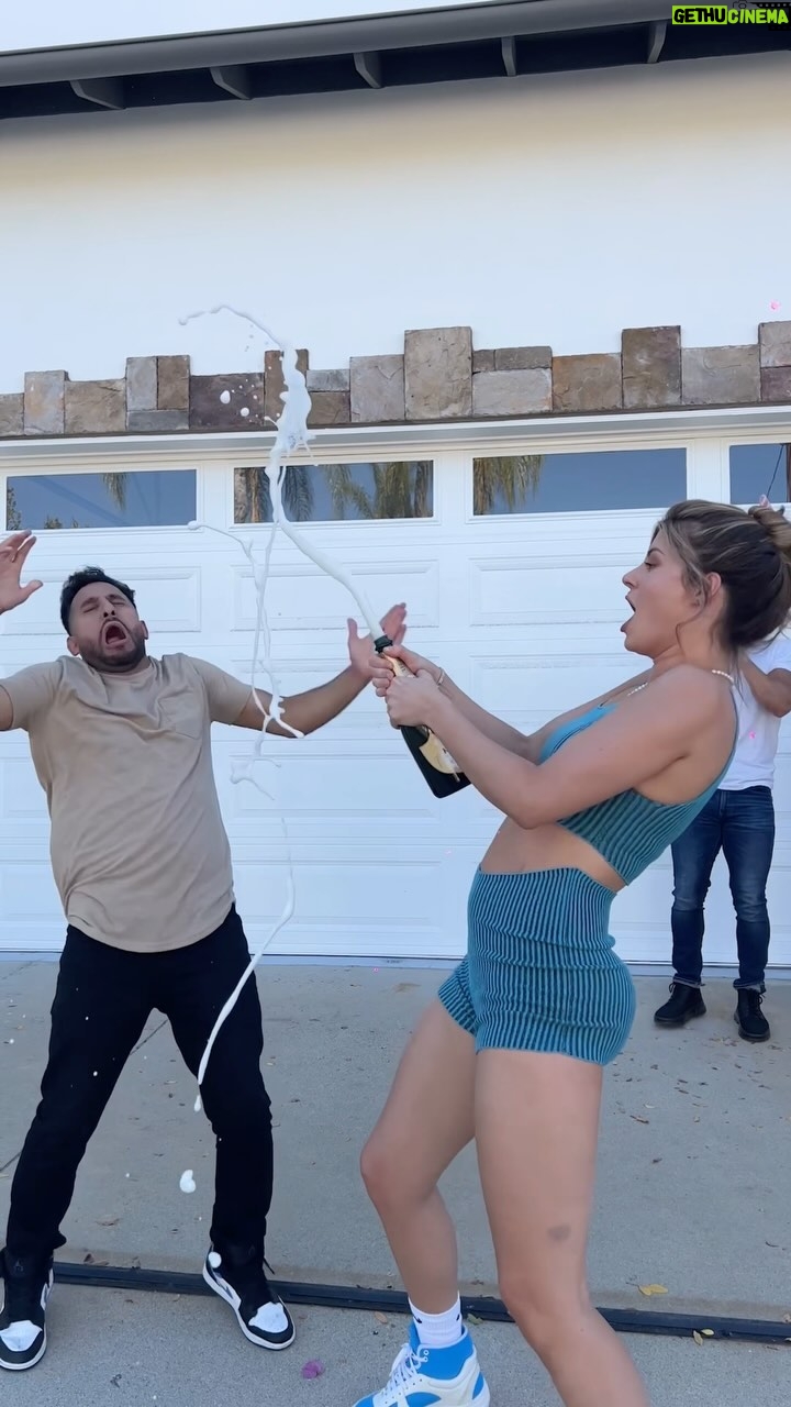 Hannah Stocking Instagram - I’m so sorry @anwar 🤣🤦♀️