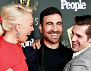 Hannah Waddingham Instagram - Where to start with this one,our Birthday boy @phildunster ?!? I’m still not sure anyone has truly realised what a ridiculous talent he is,but it’s comin’, you alllll will….Because great talent will always win out. Add to that the most lovely,low-key,wouldn’t know how to be a show-off even if you sent him to a seminar on it for a week, human being and there you have it. My friend, Phil Dunster. Happy Birthday. Love you Philliiiiiiiiiiiiip. Properly,properly. XXX Han. All over the Shop..