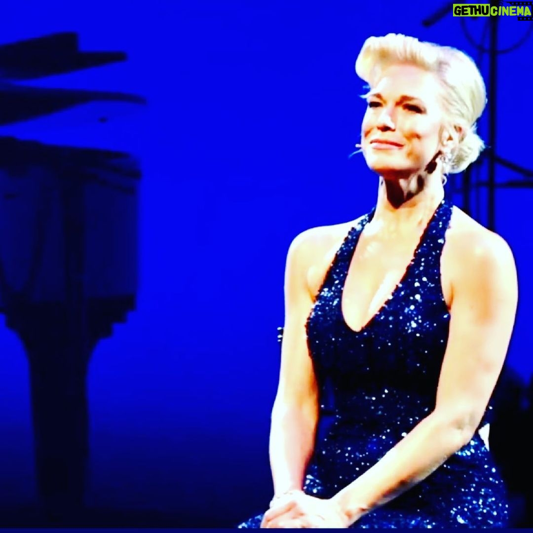 Hannah Waddingham Instagram - Happy Birthday Mr. Sondheim. What a privilege,as always, to sing your magnificent work @chichesterft XXX Chichester Festival Theatre