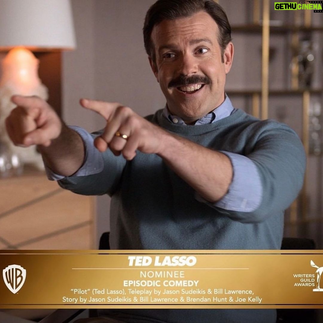 Hannah Waddingham Instagram - Wwwhat is going onnnnnnn!!!!?!?!?! βΊοΈπππ»β€οΈβ€οΈππ» #happytedlassofamalam #footballisliiiiiife #believe Richmond, Surrey, United Kingdom
