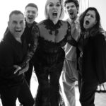 Hannah Waddingham Instagram - Extremely late, but no less felt. Heartfelt, in fact, my thanks to my team, endlessly dedicated, passionate artists… no matter where we are in the world,we travel as a pack and it is my great pleasure to have them with me on this bonkers journey. Man,this is a fun ride!!!😱🙈❤️🤘🏻 The Golden Globes!