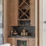 Heather Rae El Moussa Instagram - In my home design era 🤍 Swipe for a few of my most recent design saves that I may or may not have used as inspo for the homes in The Flipping El Moussas season 2 (you’ll have to see for yourself 👀🤫 Obsessing over earth tones, blue cabinets, gold appliances, and stone backsplashes… Which one is your favorite: 1, 2, 3, or 4??
