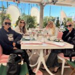 Heather Rae El Moussa Instagram - Real friends can’t make it through a classy lunch without having a *little* fun (swipe) 🤪 Happy birthday @emmahernan we love you !! Never a dull moment with this crew 💗 Beverly Hills Hotel
