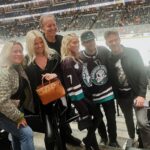 Heather Rae El Moussa Instagram - Started the game off by hitting the “Take Flight” buzzer and ended with a W for the @anaheimducks 👏🏻 You could say it was that El Moussa luck 😜🤍 Had so much fun last night cheering on the Ducks with the best crew 🫶🏻 The energy in the room is so electric and so fun, definitely bringing the kids with us next time!! Little fun fact: they were on an 8 game losing streak before last night so we definitely brought the good luck 😉 Honda Center - Anahiem, Ca