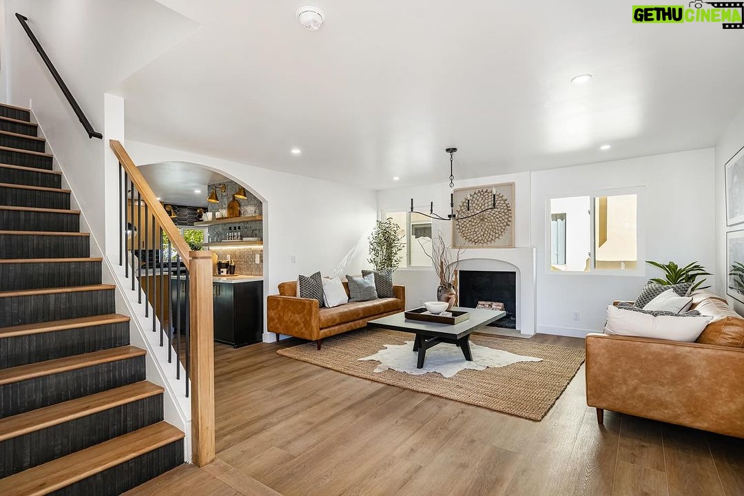 Heather Rae El Moussa Instagram - FIRST FLIP JUST HIT THE MARKET!! House 1 out of 14 from season 2 of Flipping El Moussas is finally completed and for sale for $1,299,900! 🙌 No expense was spared on the transformation of this gorgeous 4 bed, 3 bath house in La Palma, CA. Whether you have a growing family or love to entertain, this home is perfect! Custom wallpaper feature walls, hand selected designer lighting and fixtures, and a floor to ceiling smooth finish fireplace are just some of the custom touches that make this home unlike any other home on the market. We hope you love it as much as we loved flipping and designing it. You can view the full listing by clicking the link in our bio. Can’t wait to see how quickly this house will go 👀 Make sure to check out our open house TOMORROW & SUNDAY 1-4pm at 7161 Bon Villa Cir, La Palma, CA 90623 and if you’re interested and make sure you act fast 👏 What do you guys think of our first flip?! La Palma, California