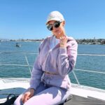 Heather Rae El Moussa Instagram - A little peek into our staycation last weekend! 🛥️🥂 We wanted weekend away just us to chill, drink, binge movies & just be together. Love when @therealtarekelmoussa and I can sneak away and be on the water. It’s our happy place!! Of course our Tristan had to visit though ☺️
