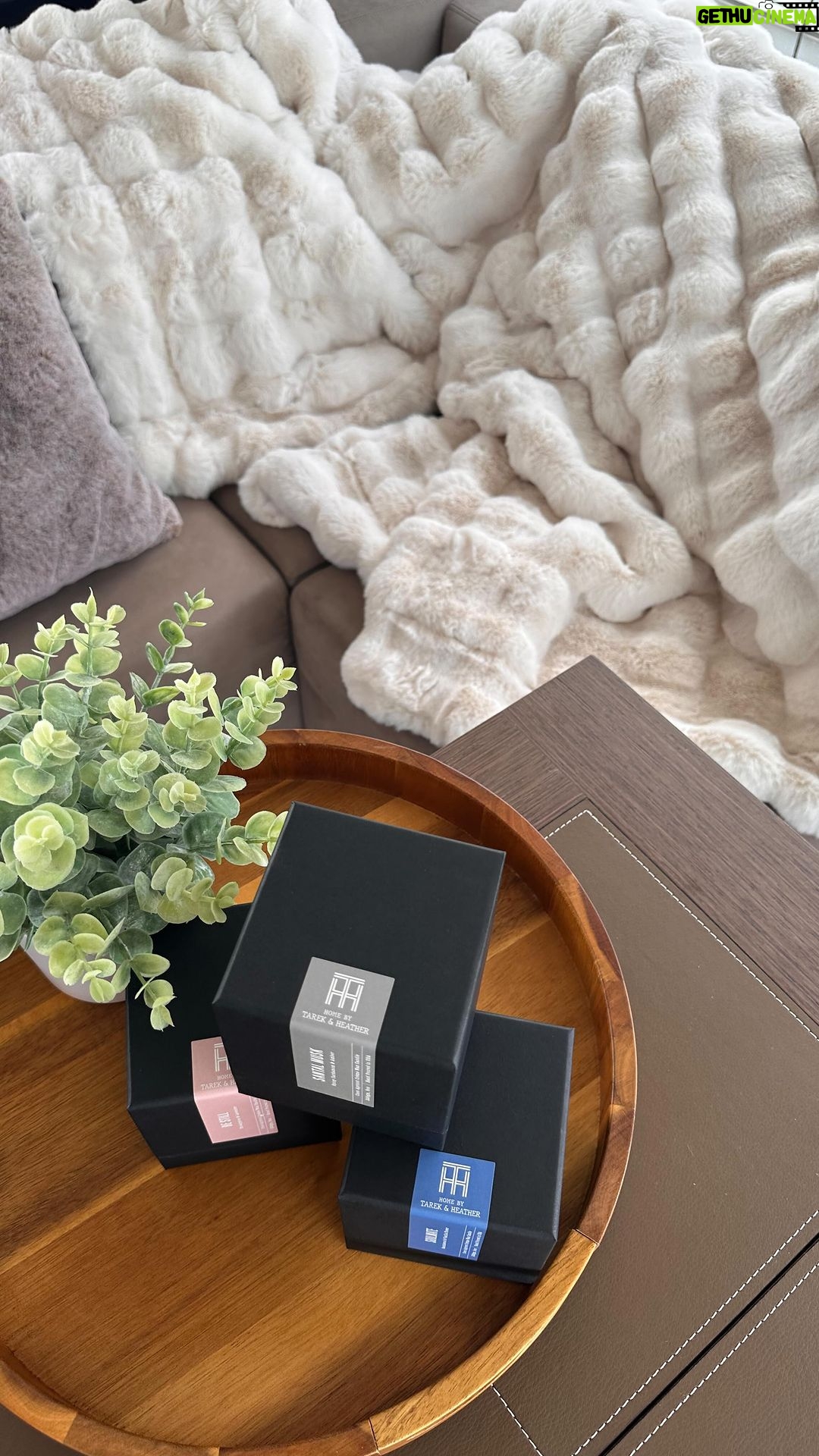 Heather Rae El Moussa Instagram - 🖤GIVEAWAY CLOSED🖤 We’re adding 🕯️3 NEW CANDLES 🕯️ to our collection in exactly one week on Tuesday, 08-22! 👉🏻 We’ve decided to giveaway ALL 3 new candles to a lucky someone 😍 To enter: ✔️ Like this post ✔️ Make sure you’re following @homebythem @therealtarekelmoussa @theheatherraeelmoussa ✔️ Tag 3 candle loving friends in the comments ✔️ Extra entry = add this post to your story! The 3 new fragrances we will be launching? 😏👇🏻 ▪️Santal Musk (most requested!) ▪️Be Still ▪️Soulmate Stay tuned for more details on the newest fragrances! We know you’re going to love them! Winner announced on launch day: 08-22 🫶🏼 *Per Instagram rules, this promotion is in no way sponsored, administered, or associated with Instagram, Inc. By entering, entrants confirm that they are 13+ years of age, release Instagram of responsibility, and agree to Instagram’s terms of use - - - - #candles #candlemaking #candleshop #homeinspirations #homeinspo #homedesignideas #interiordesigninspo